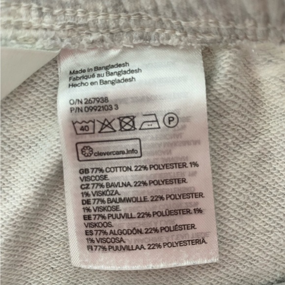 H&M Sweatshorts - Picture 3 of 4